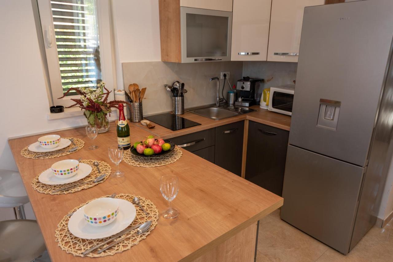 Apartman Tribunj Tribalj Zewnętrze zdjęcie