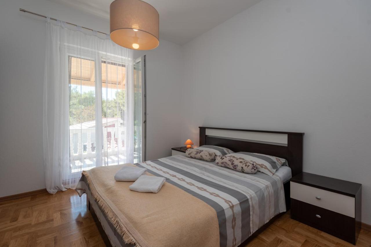 Apartman Tribunj Tribalj Zewnętrze zdjęcie